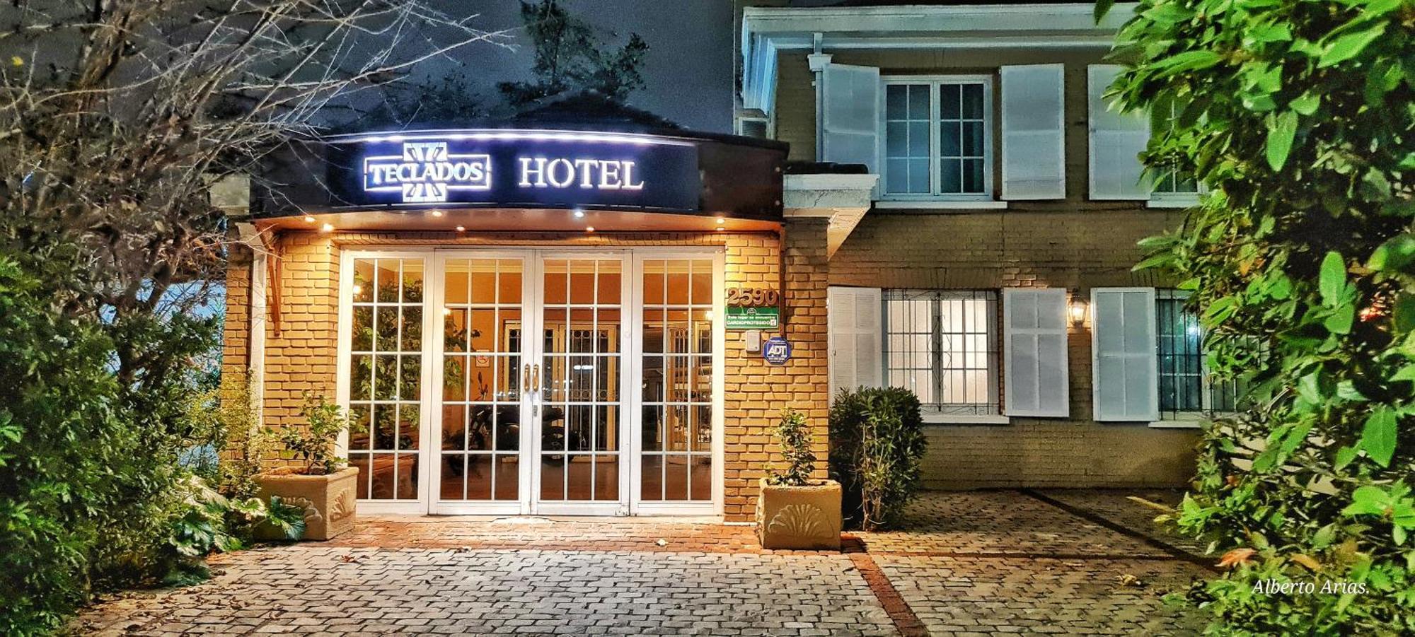 Teclados Hotel Santiago del Cile Esterno foto